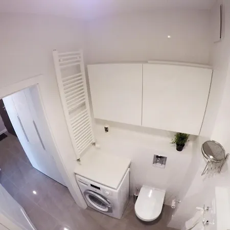 Garazowa 5 Apartment Warsaw